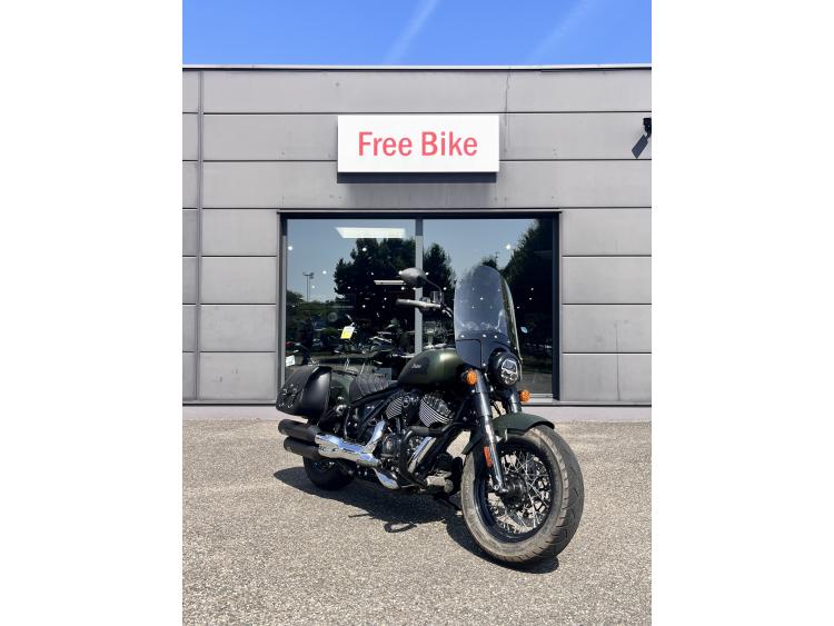 INDIAN CHIEF BOBBER DARK HORSE
