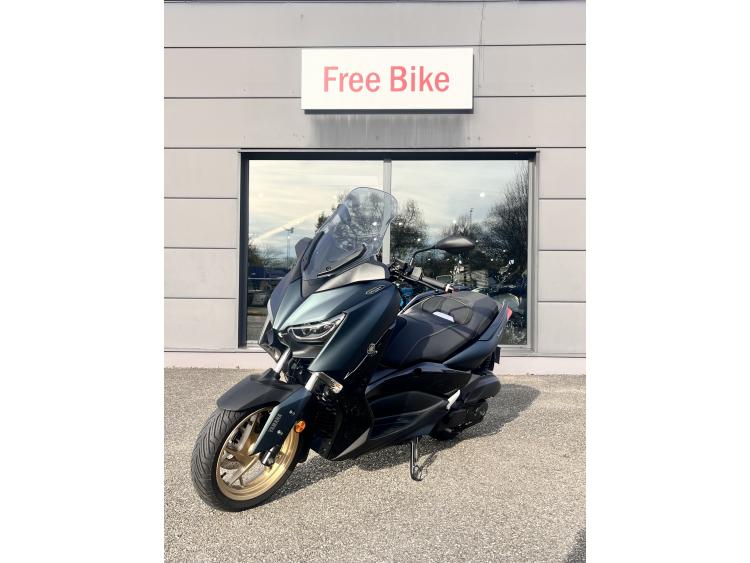YAMAHA X-MAX 125 TECH MAX