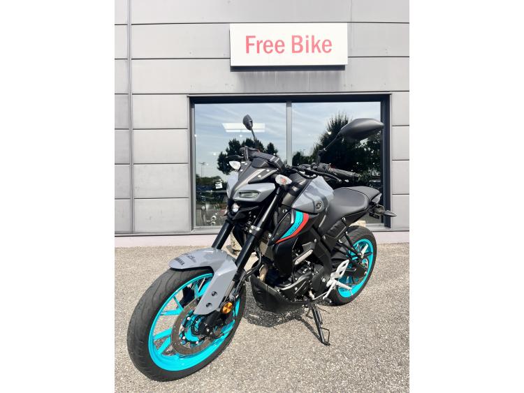 YAMAHA MT-125
