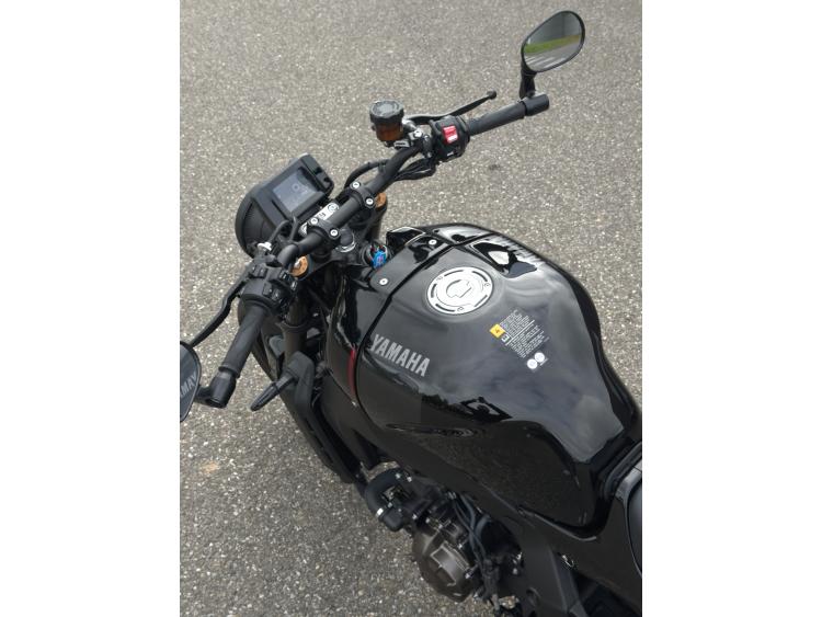 YAMAHA XSR 900