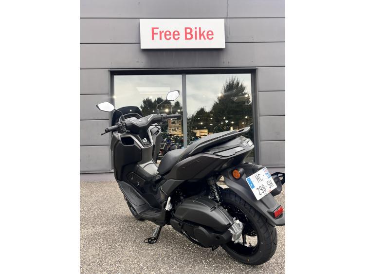 YAMAHA NMAX 125 TECH MAX