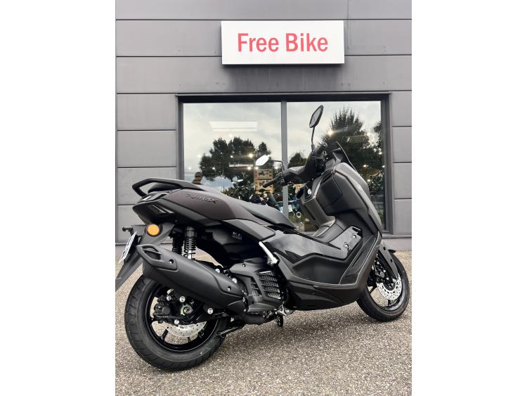 YAMAHA NMAX 125 TECH MAX