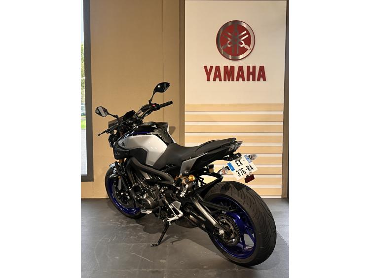 YAMAHA MT-09 SP
