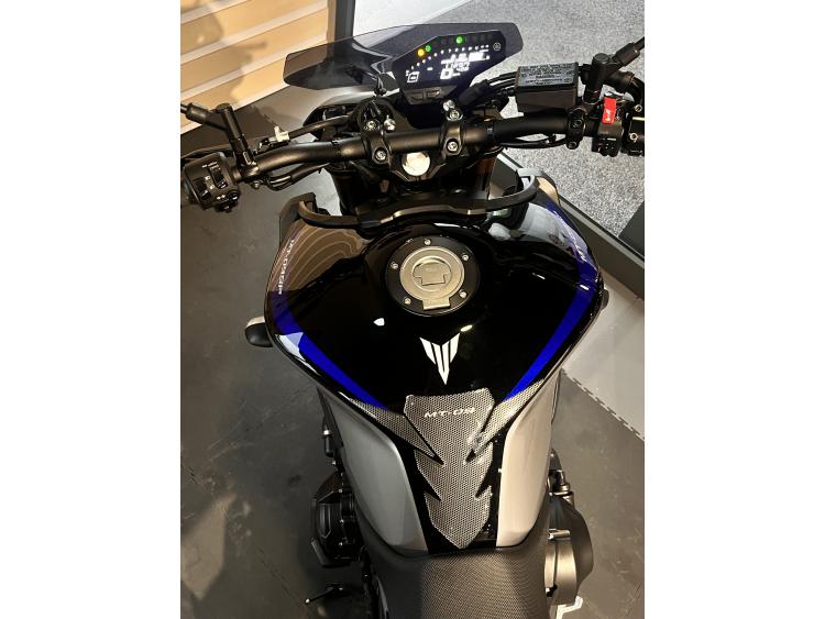 YAMAHA MT-09 SP