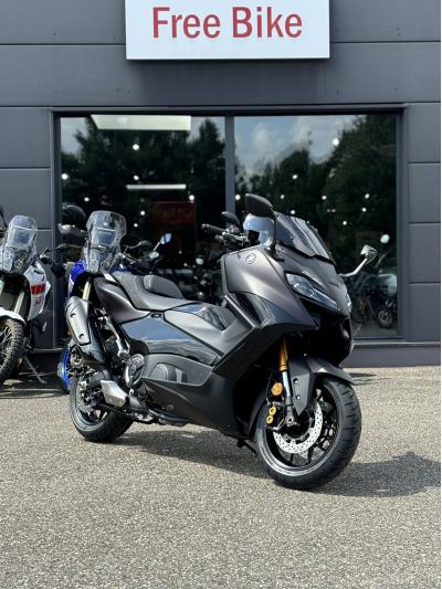 YAMAHA XP T-MAX 560 TECH MAX